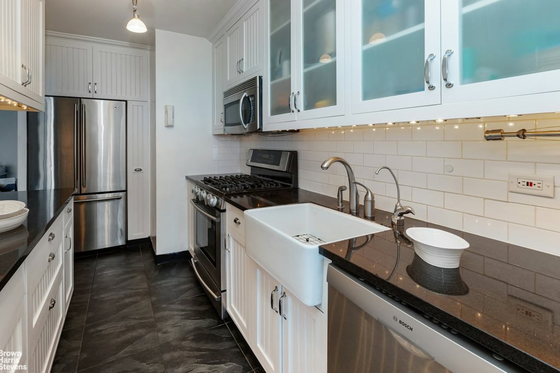 Photo for  Skyview  - 5800 ARLINGTON AVENUE Cooperative in West Bronx, Bronx