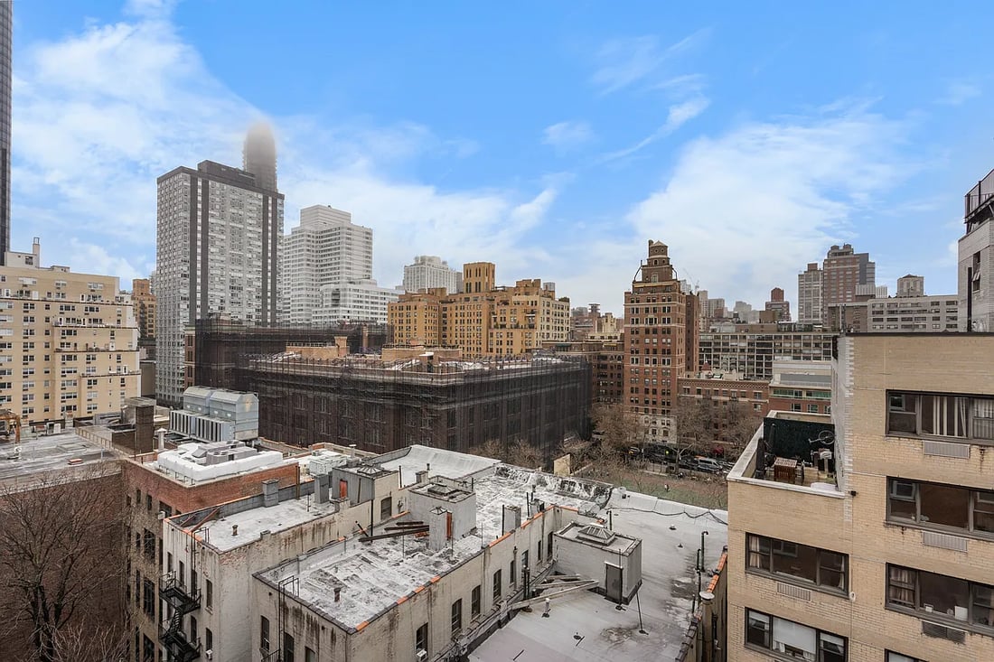 Photo for  333 EAST 66th STREET  - 333 EAST 66 STREET Cooperative in Lenox Hill, Manhattan