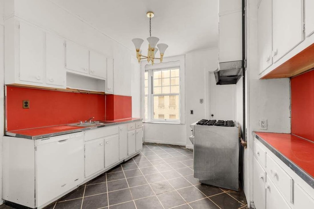 Photo for  150 East 72nd Street  - 993 LEXINGTON AVENUE Condominium in Lenox Hill, Manhattan