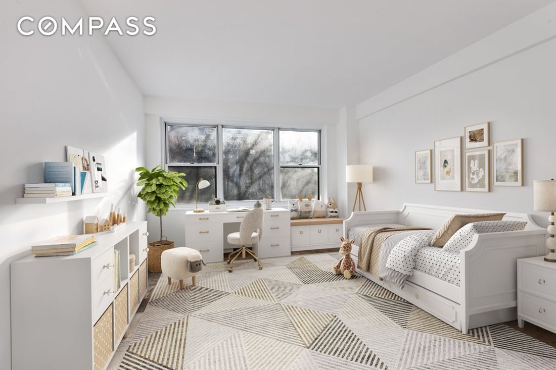 Photo for  150 East 61st Street  - 150 East 61st Street Cooperative in Lenox Hill, Manhattan