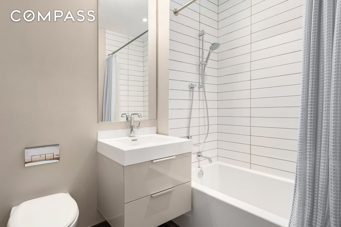 Photo for  101 LEONARD STREET  - 350 BROADWAY Mixed Use in Tribeca, Manhattan