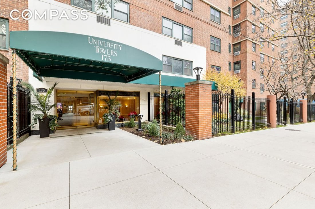 Photo for  University Towers  - 175 WILLOUGHBY STREET Cooperative in Downtown Brooklyn, Brooklyn