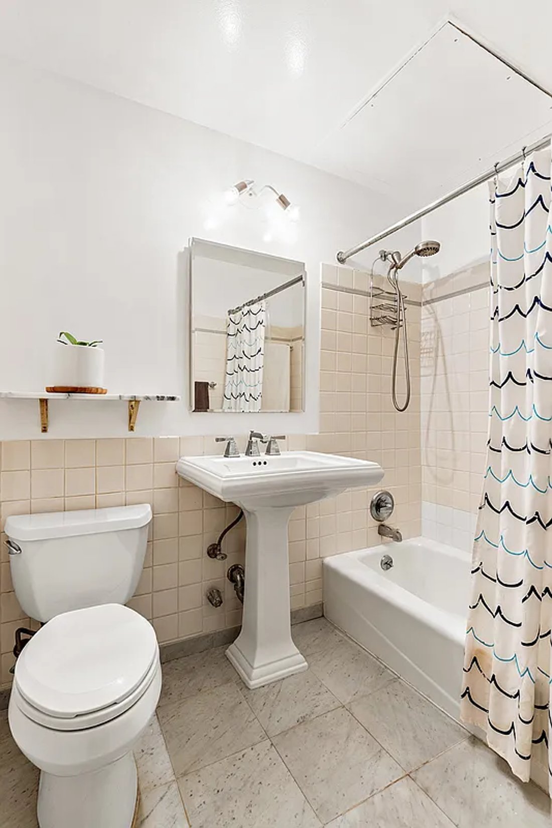 Photo for  Waverly Mews  - 15 WAVERLY PLACE Cooperative in Greenwich Village, Manhattan