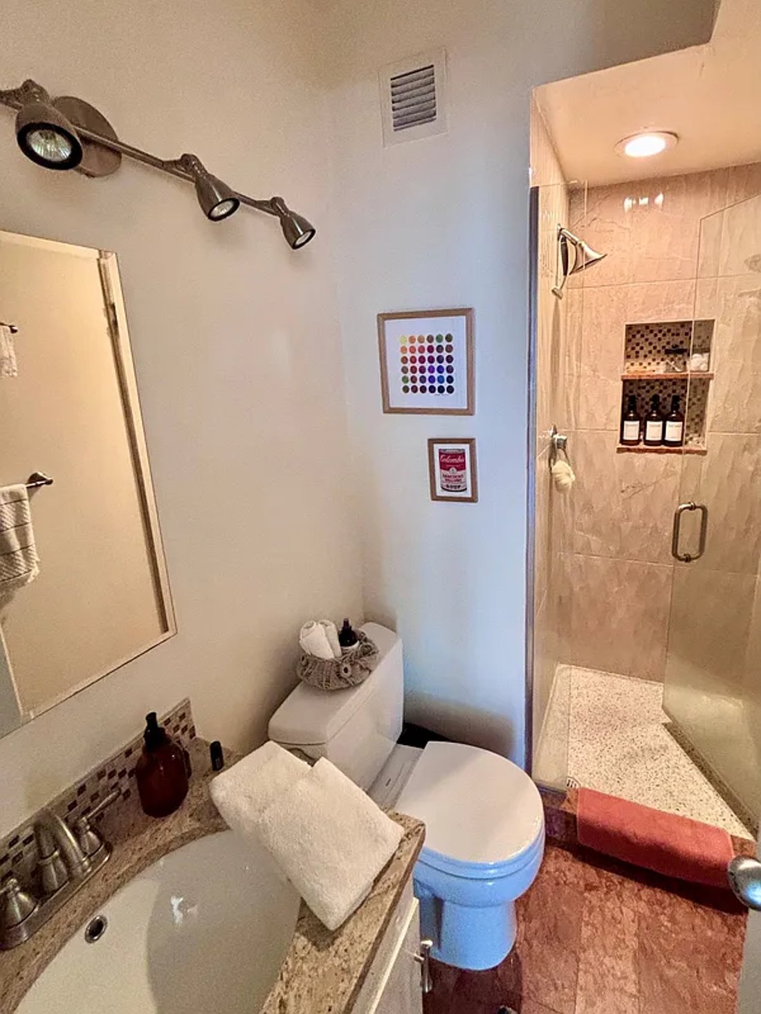 Photo for  Waterford Condominium  - 1776 2 AVENUE Condominium in Yorkville, Manhattan