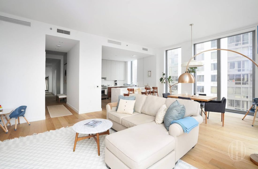 Photo for  Citizen 360  - 1711 1 AVENUE Condominium in Yorkville, Manhattan