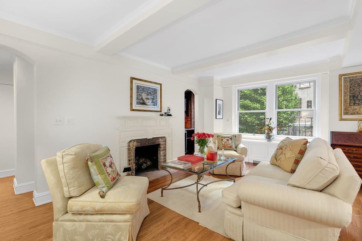 Photo for Stewart Hall - 10 Mitchell Place Cooperative in Midtown East, Manhattan