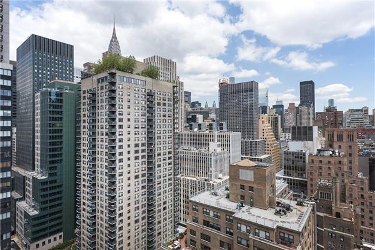 Photo for The Churchill - 300 East 40th Street Condominium in Turtle Bay, Manhattan