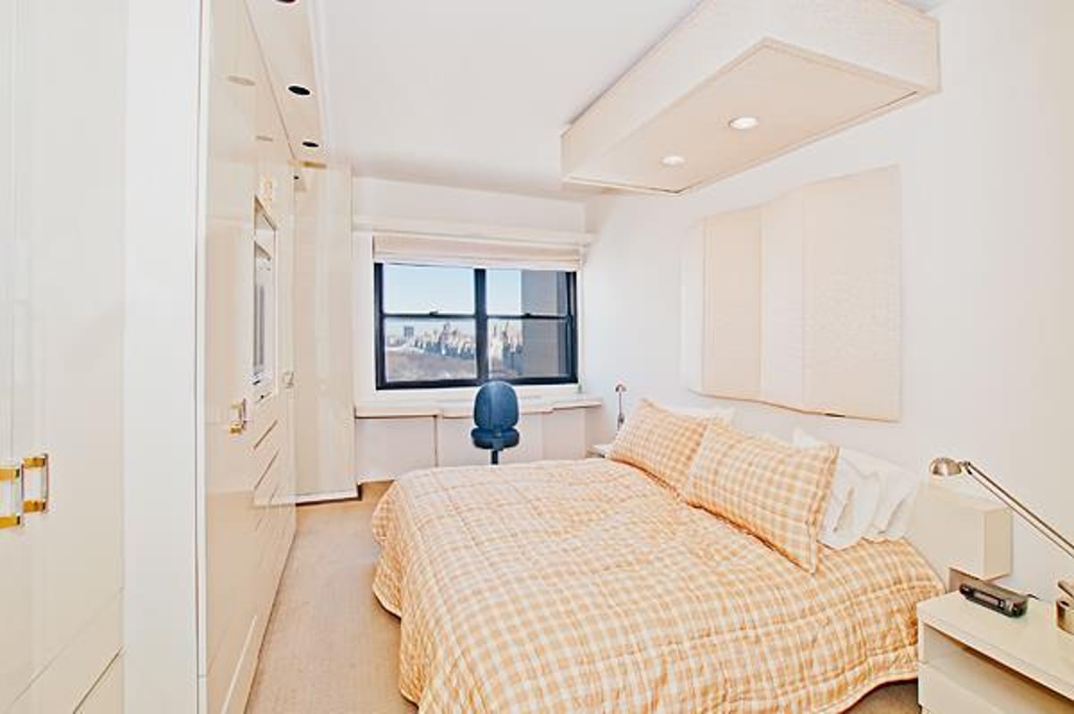 Photo for Tower 58 - 58 West 58th Street Condominium in Midtown, Manhattan