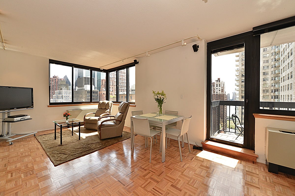 Photo for The Highpoint - 250 East 40th Street Condominium in Midtown East, Manhattan