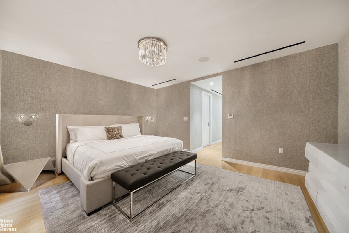 Photo for 210 WEST 77 STREET - 206 West 77th Street Condominium in Upper West Side, Manhattan