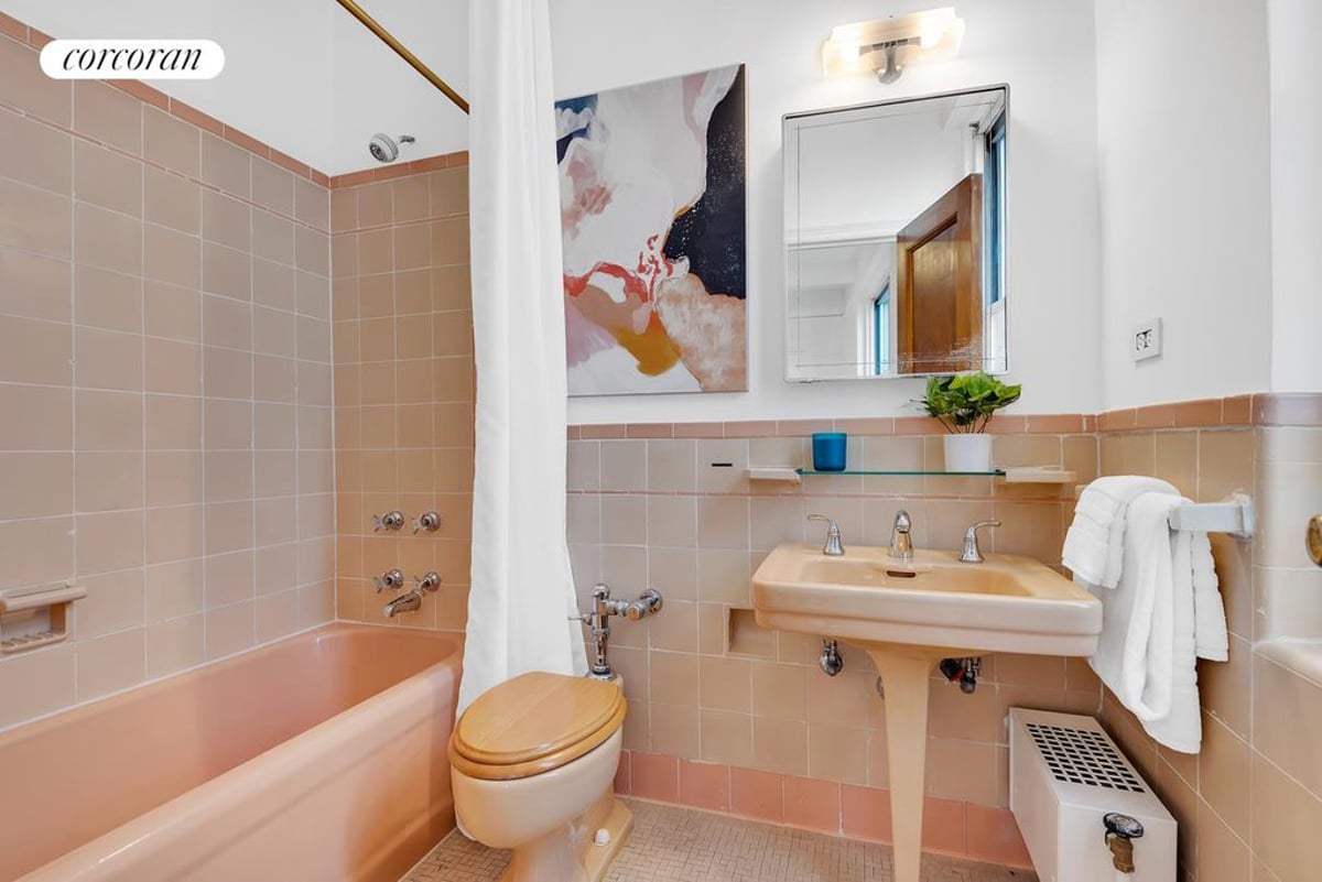 Photo for 336 WEST END AVENUE - 336 West End Avenue Cooperative in Upper West Side, Manhattan