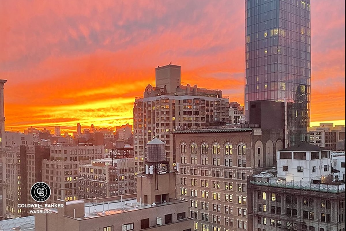 Photo for Crossing 23rd - 121 East 23rd Street Condominium in Gramercy Park, Manhattan