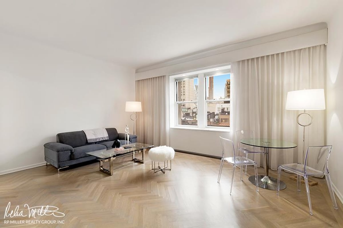 Photo for The Leonori - 26 East 63rd Street Condominium in Upper East Side, Manhattan