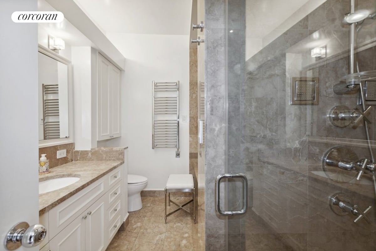 Photo for The Belaire - 524 East 72nd Street Condominium in Upper East Side, Manhattan