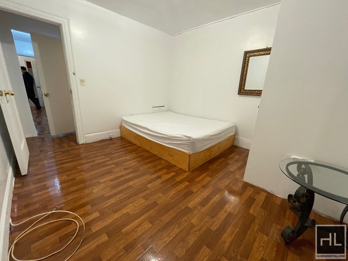 XXL ROOM FOR RENT NEWKIRK AVENUE PRIME DITMAS PARK Rental NYC Real