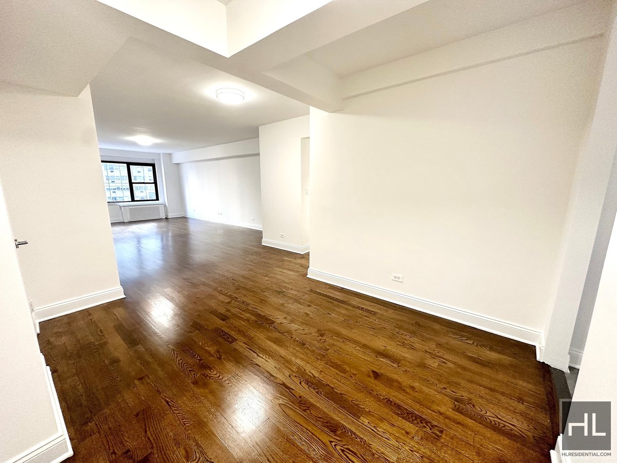Photo for 157 EAST 57th Street - 157 East 57th Street Rental Building in Sutton Place, Manhattan