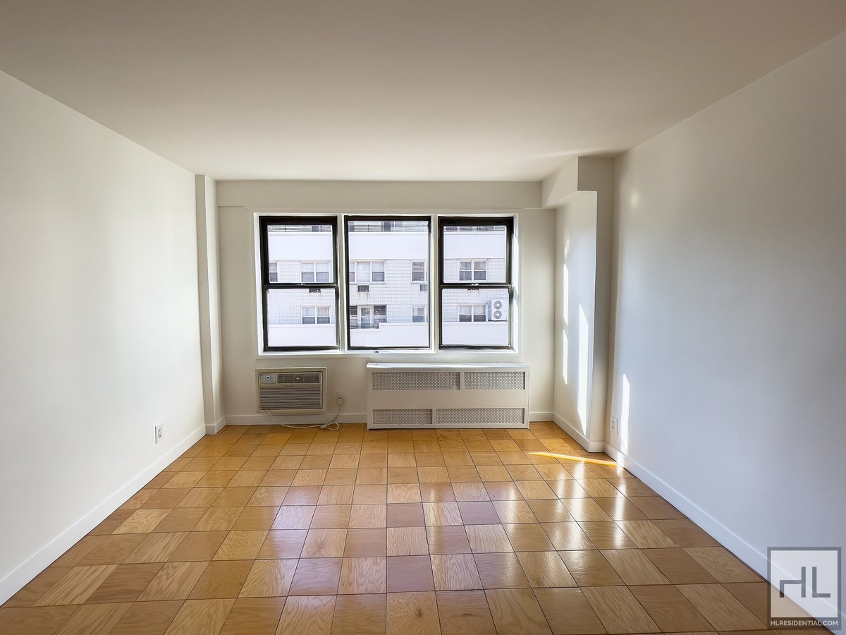 Photo for 236 EAST 36 STREET - 236 East 36th Street Rental Building in Murray Hill, Manhattan