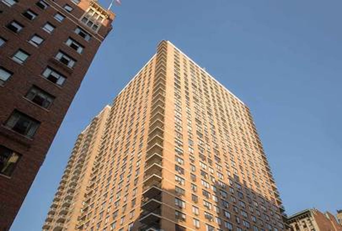 Photo for The Hilary Gardens - 300 Mercer Street Rental Building in Greenwich Village, Manhattan