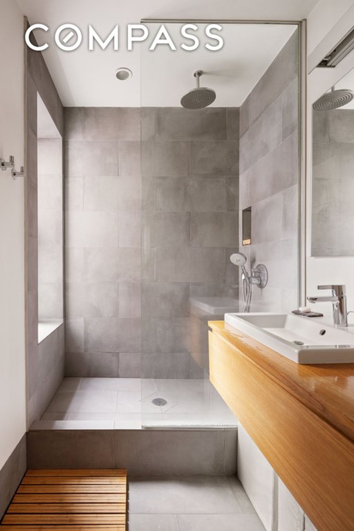 Photo for 110 SUFFOLK STREET - 110 Suffolk Street Cooperative in Lower East Side, Manhattan