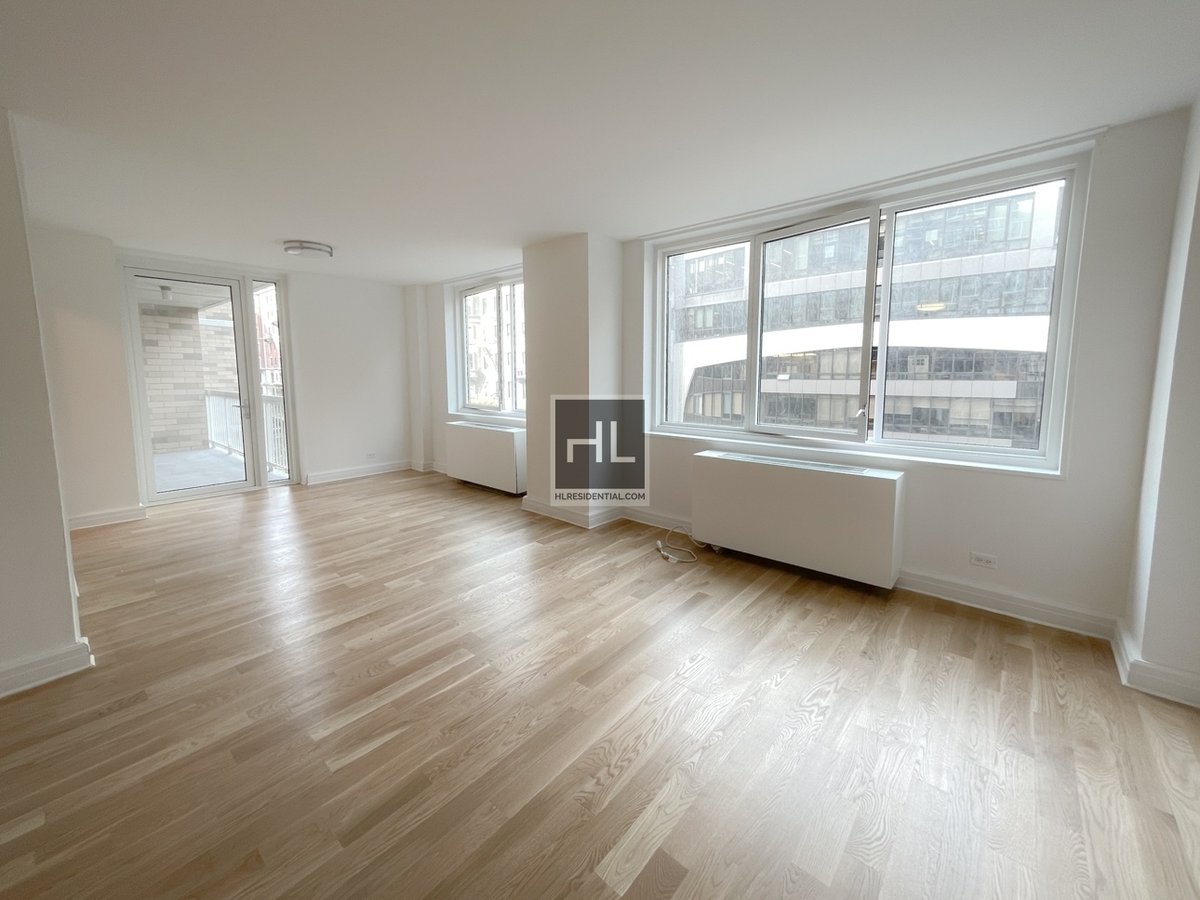 Photo for The Wexford - 400 West End Avenue Cooperative in Upper West Side, Manhattan