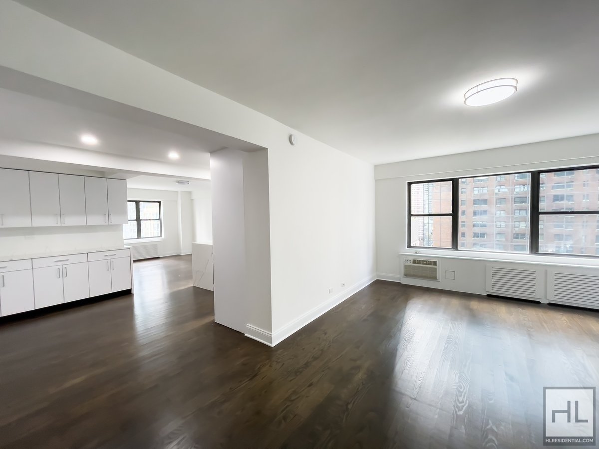 Photo for 157 EAST 57th Street - 157 East 57th Street Rental Building in Sutton Place, Manhattan