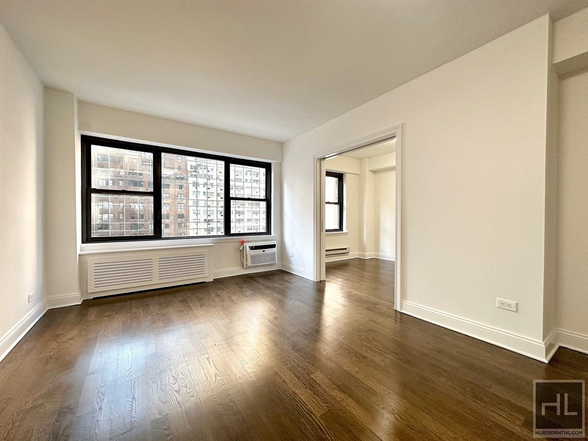Photo for 157 EAST 57th - 157 East 57th Street Rental Building in Sutton Place, Manhattan