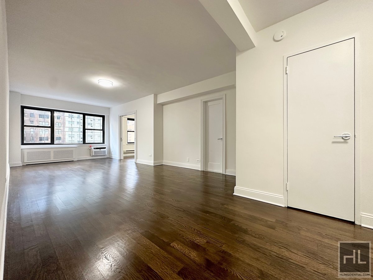 Photo for 157 EAST 57th - 157 East 57th Street Rental Building in Sutton Place, Manhattan