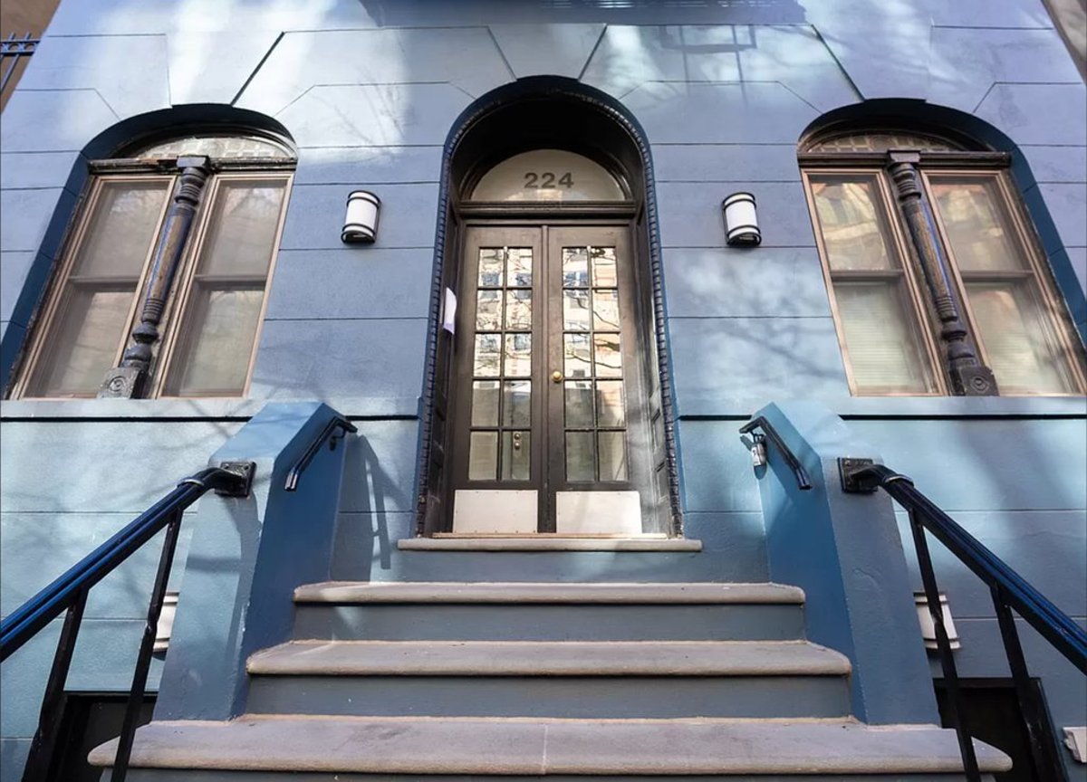 Photo for 224 East 7th Street - 224 East 7th Street Cooperative in East Village, Manhattan