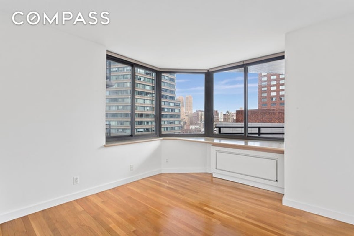 Photo for Bel Canto - 1991 Broadway Condominium in Upper West Side, Manhattan