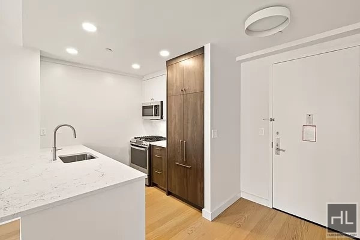 Photo for CHELSEA LANDMARK - 55 West 25th Street Rental Building in NoMad, Manhattan