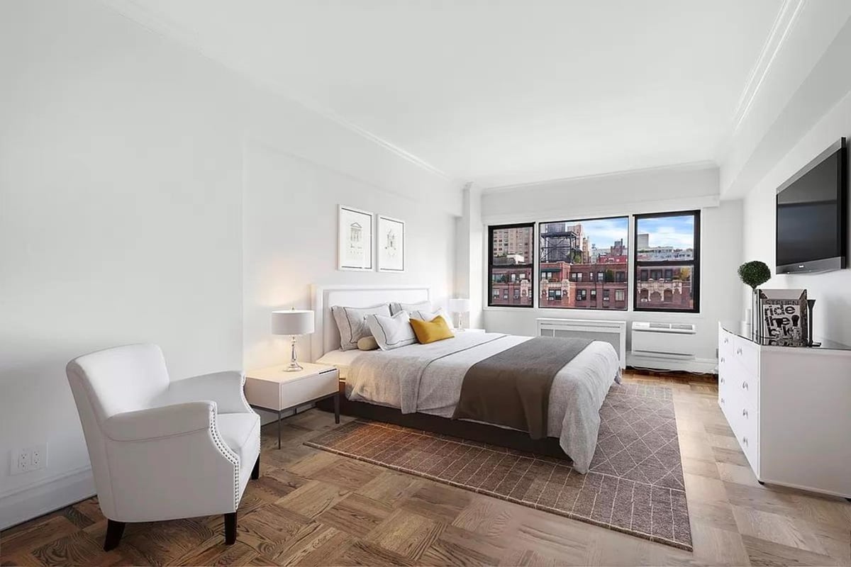 Photo for 345 East 52nd Street - 345 East 52nd Street Cooperative in Midtown East, Manhattan