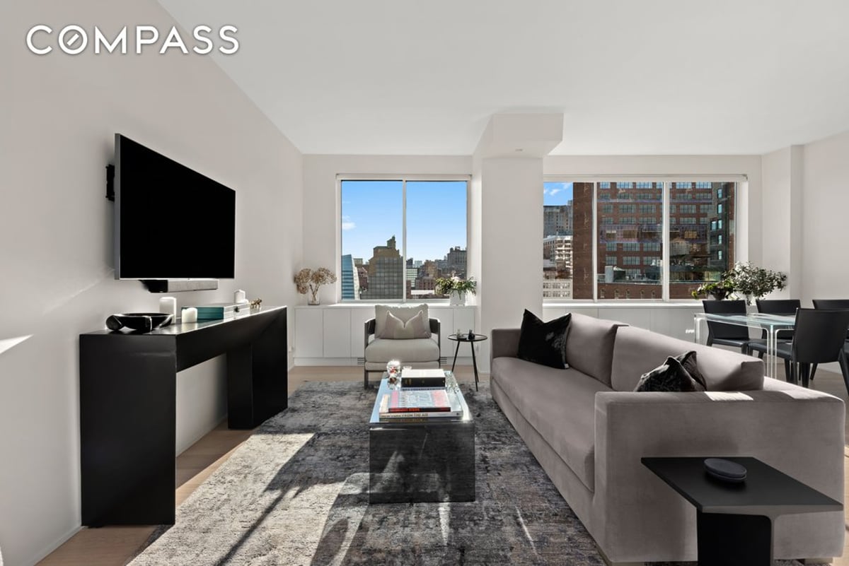 Photo for Lexington Parc - 127 East 30th Street Condominium in Murray Hill, Manhattan