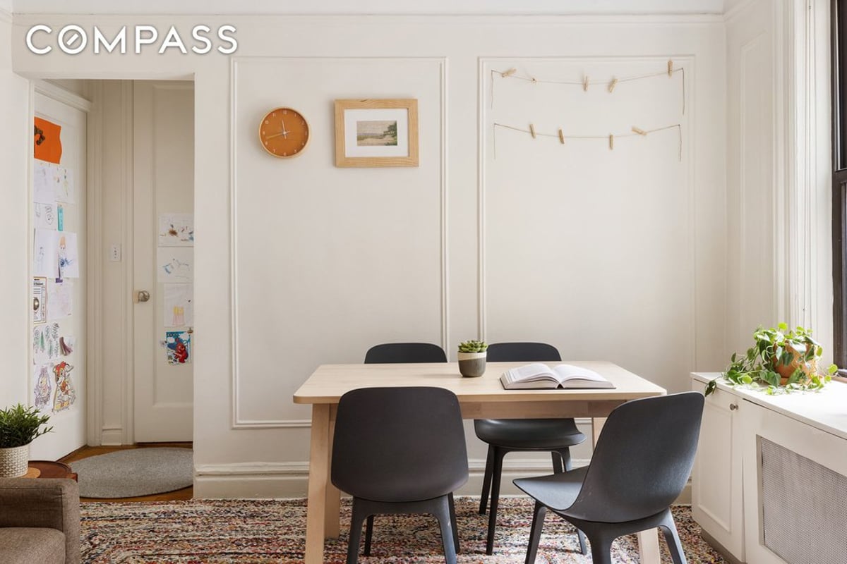 Photo for 166 East 92nd Street - 166 East 92nd Street Cooperative in Upper East Side, Manhattan