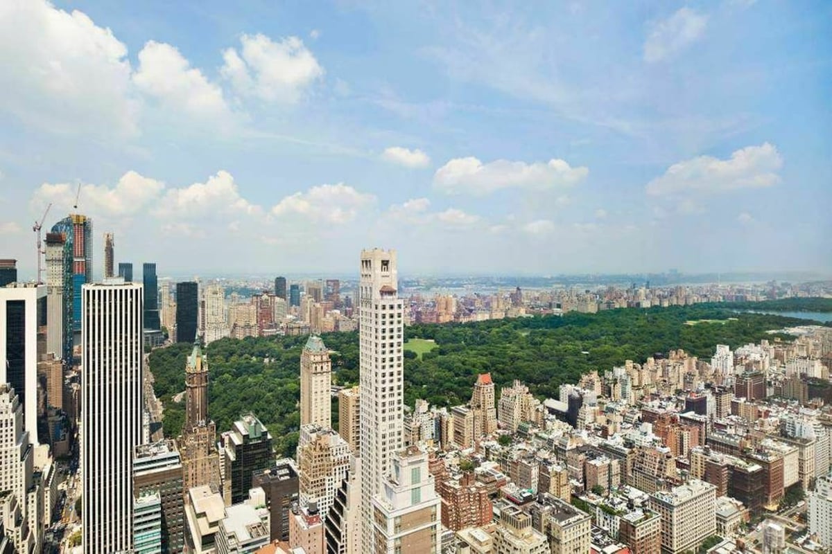 Photo for One Beacon Court - 151 East 58th Street Condominium in Midtown East, Manhattan