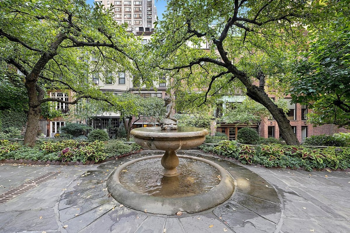 Photo for 3 Lincoln Center - 160 West 66th Street Condominium in Upper West Side, Manhattan