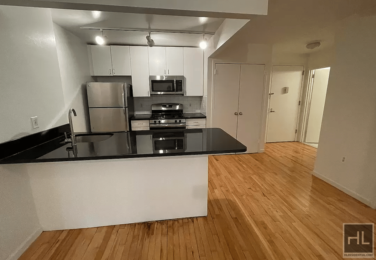 Photo for Tompkins Square Plaza - 190 East 7th Street Rental Building in East Village, Manhattan