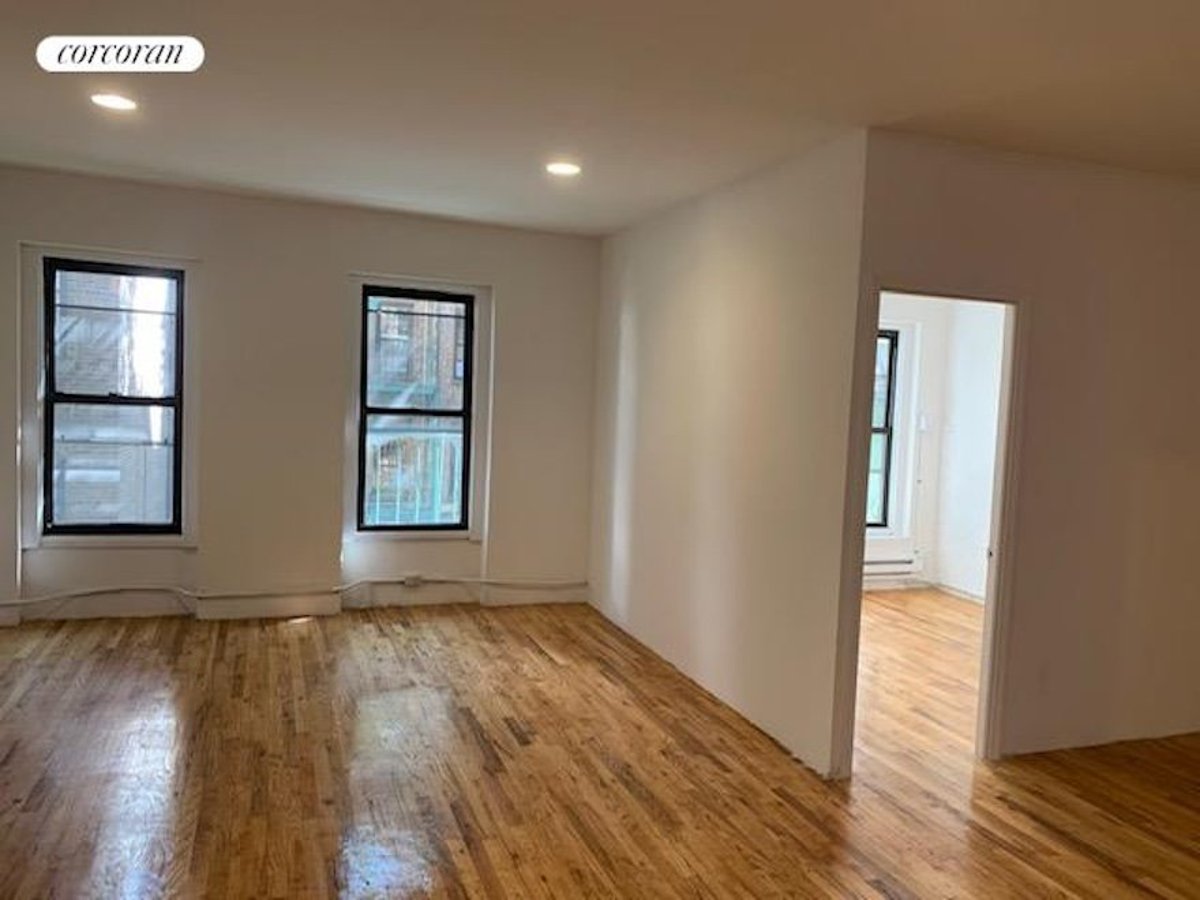 Photo for 110 SUFFOLK STREET - 110 Suffolk Street Cooperative in Lower East Side, Manhattan