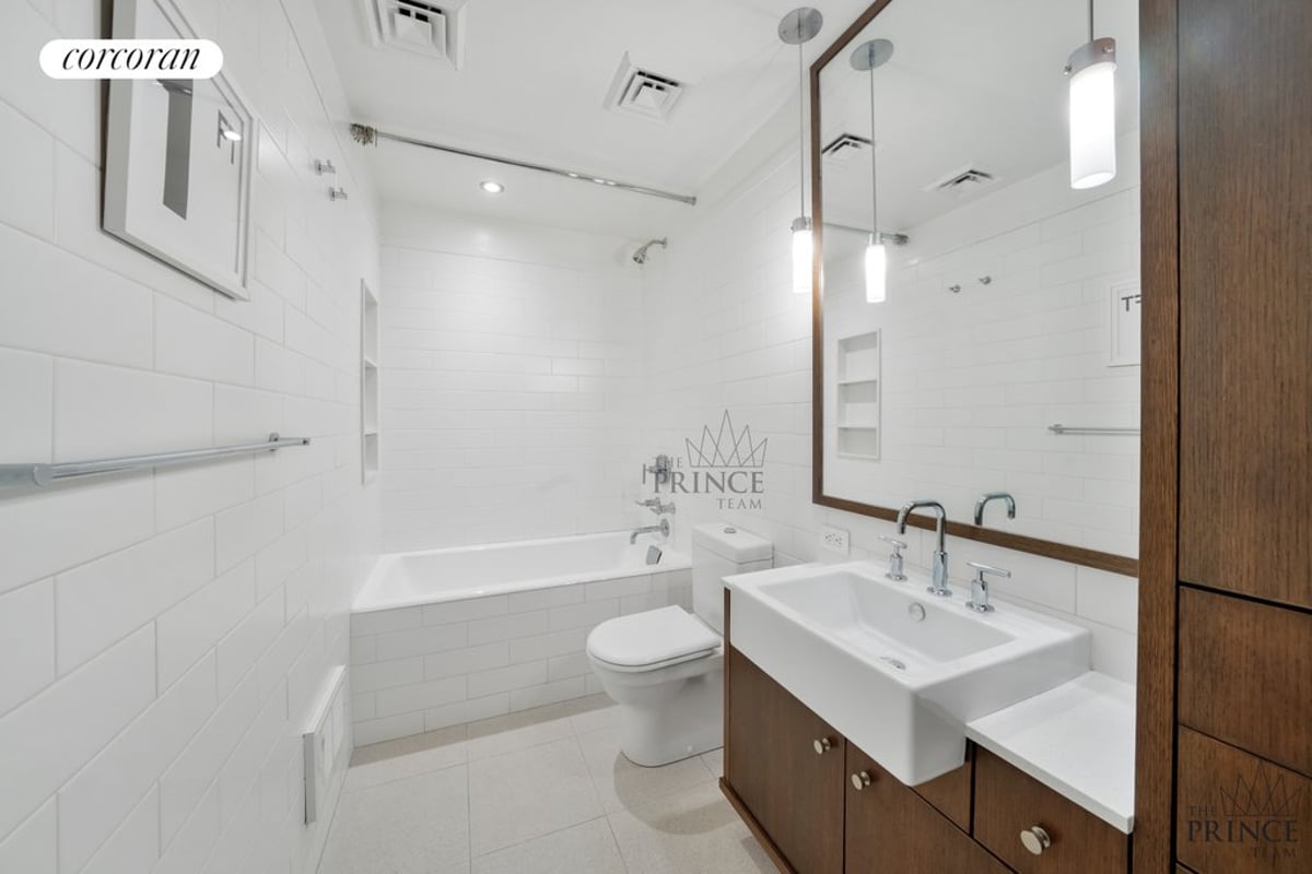 Photo for Tribeca Space - 25 Murray Street Condominium in Tribeca, Manhattan