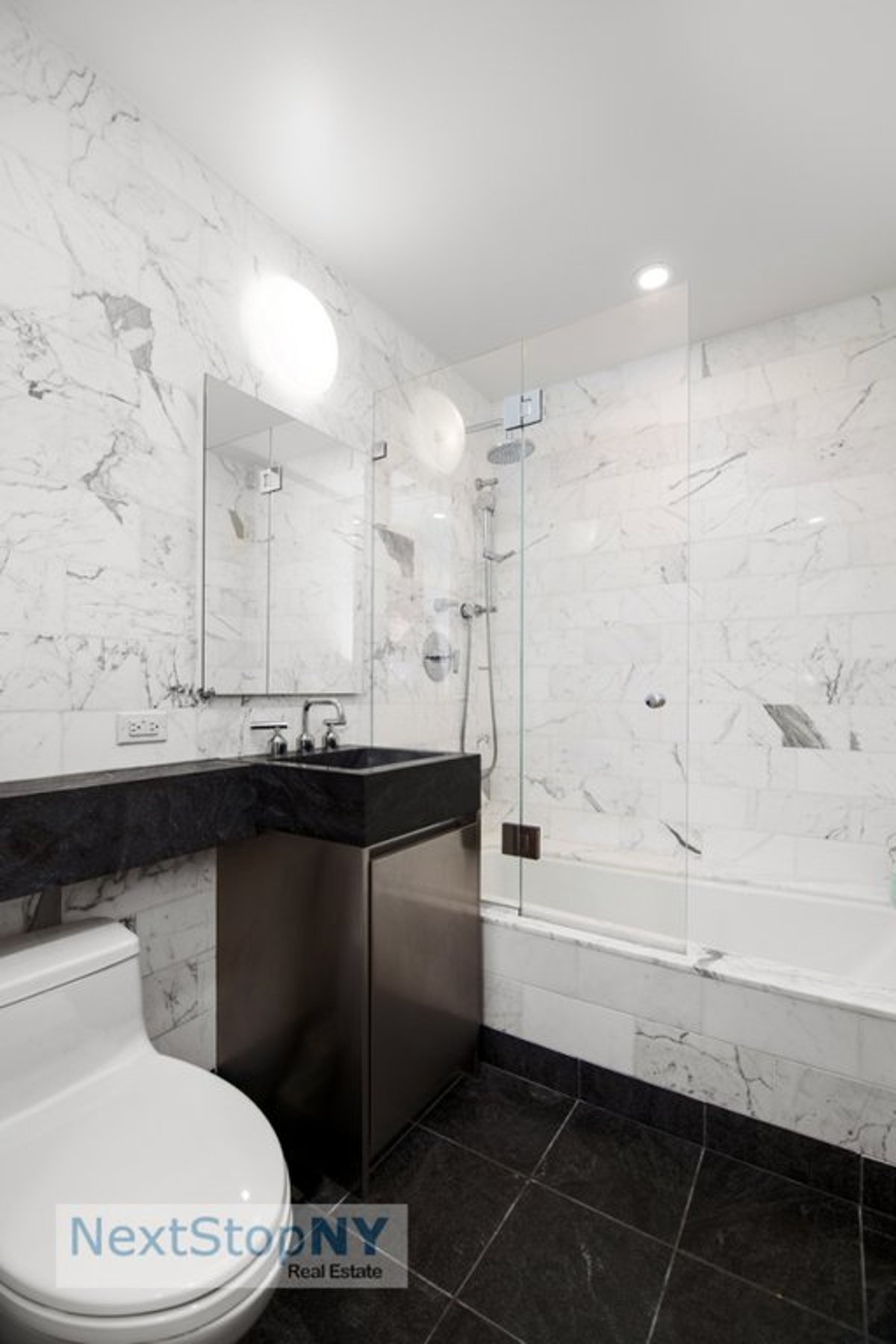 Photo for 323 Park Avenue South - 323 Park Avenue South Condominium in Gramercy Park, Manhattan