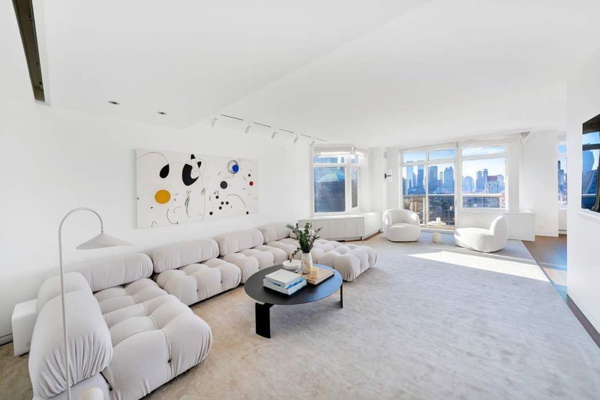 Photo for The Royale - 188 East 64th Street Condominium in Upper East Side, Manhattan