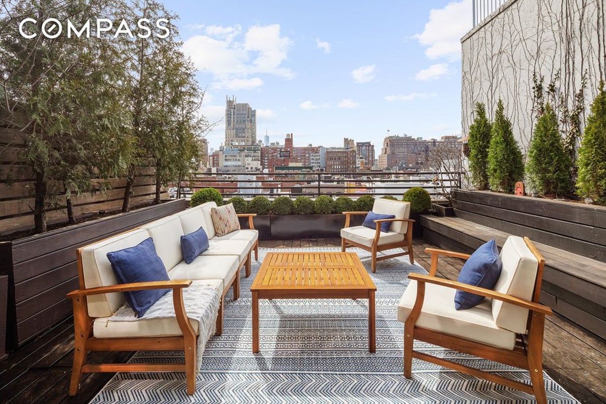 Photo for 240 WEST 23 STREET - 240 West 23rd Street Cooperative in Chelsea, Manhattan