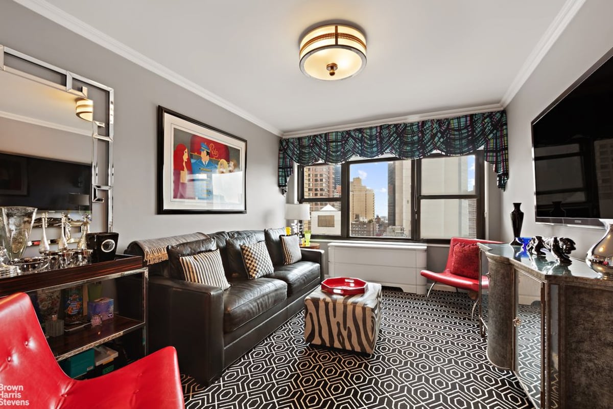 Photo for 160 East 38th Street - 160 East 38th Street Cooperative in Murray Hill, Manhattan