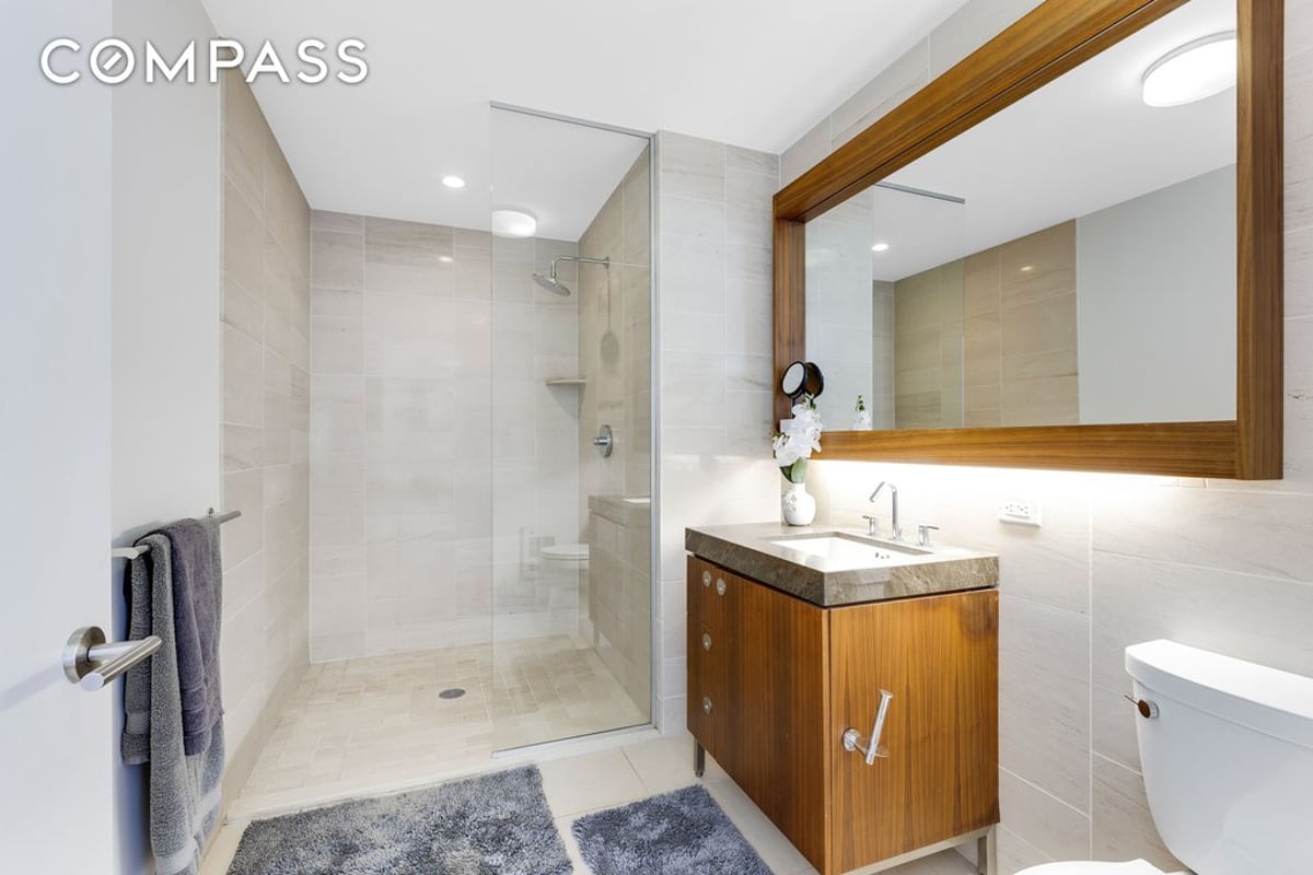 Photo for Reade57 - 57 Reade Street Condominium in Tribeca, Manhattan