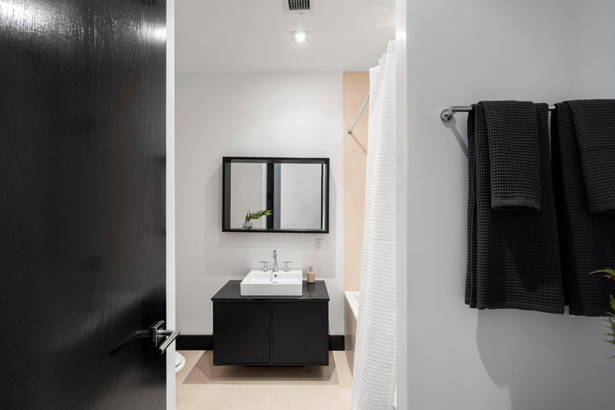 Photo for 254 PAS - 254 Park Avenue South Condominium in Flatiron, Manhattan