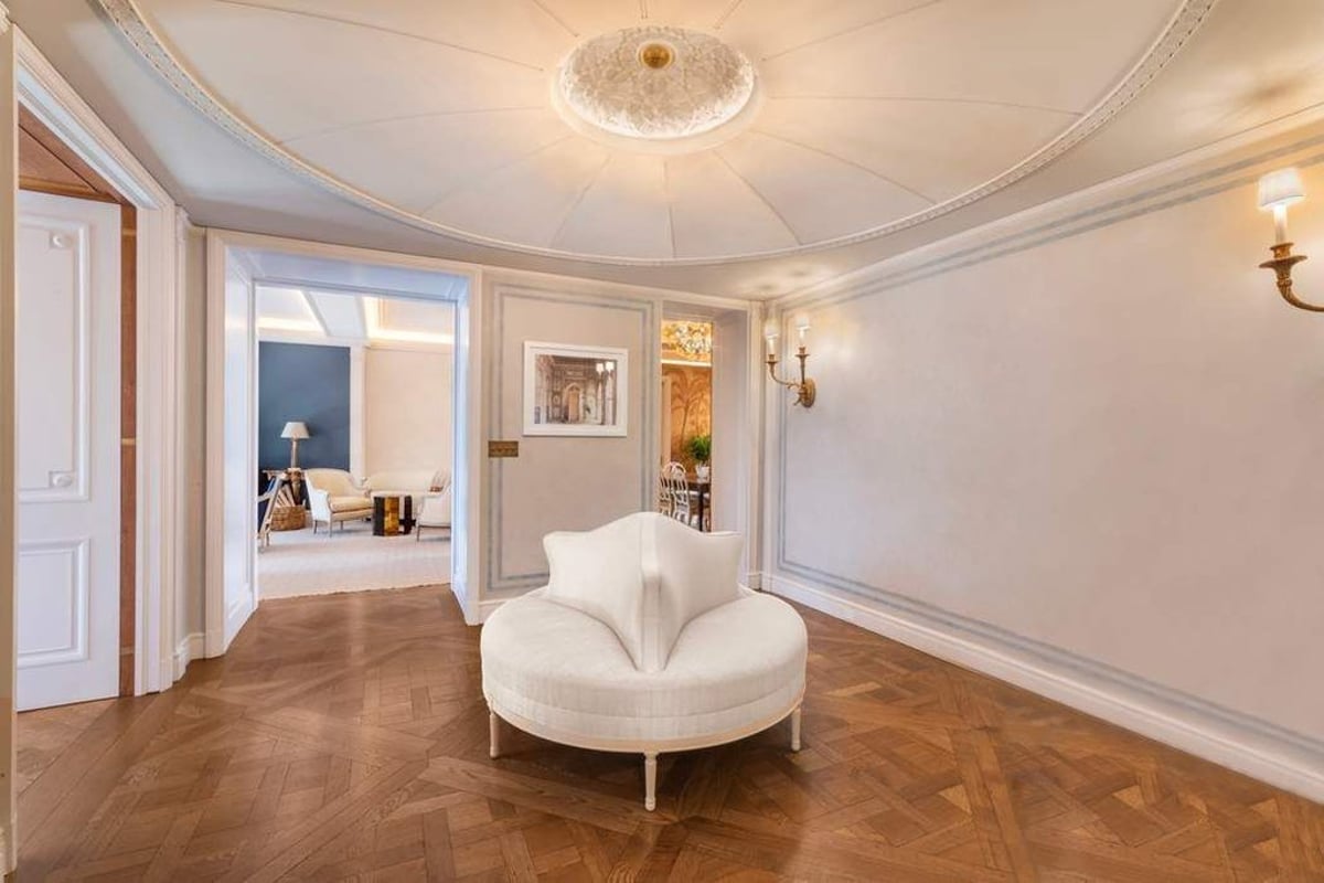 Photo for 888 Park Avenue - 888 Park Avenue Cooperative in Upper East Side, Manhattan