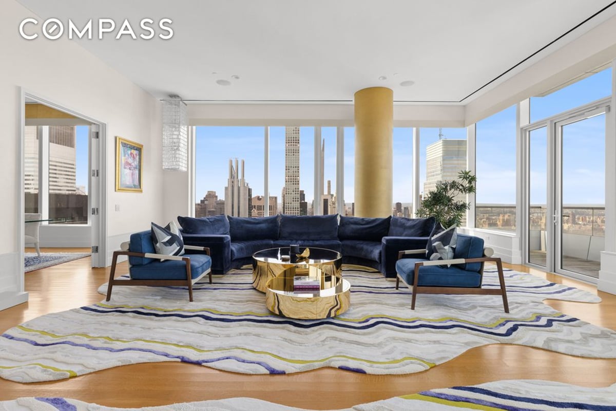 Photo for 252 East 57th Street - 252 East 57th Street Condominium in Midtown East, Manhattan
