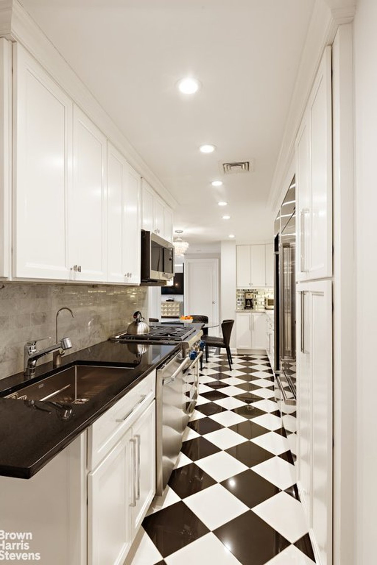 Photo for 160 East 38th Street - 160 East 38th Street Cooperative in Murray Hill, Manhattan