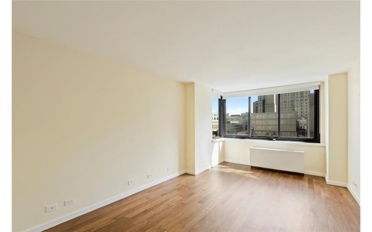 Photo for 515 East 72 - 515 East 72nd Street Condominium in Upper East Side, Manhattan