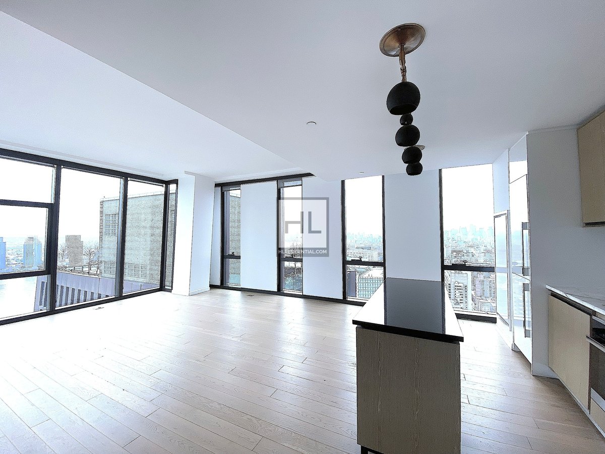 Photo for The Copper - 626 1St Avenue Rental Building in Midtown East, Manhattan