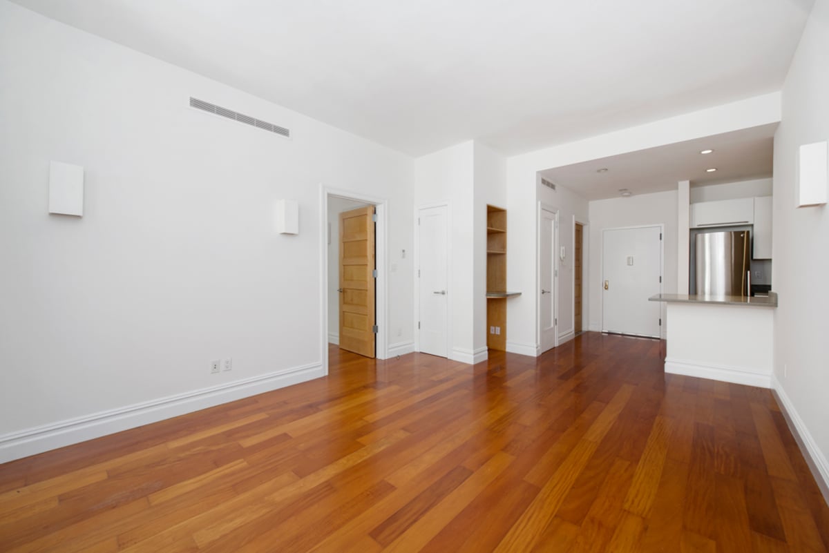 Photo for The Ormonde - 154 West 70th Street Rental Building in Lincoln Square, Manhattan